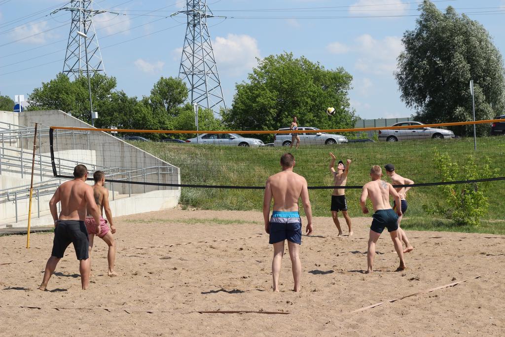 Kaunas Camp Inn エクステリア 写真
