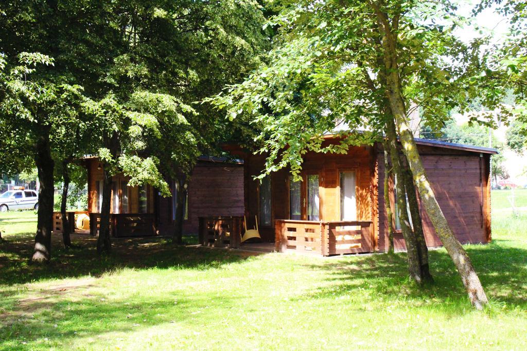 Kaunas Camp Inn エクステリア 写真